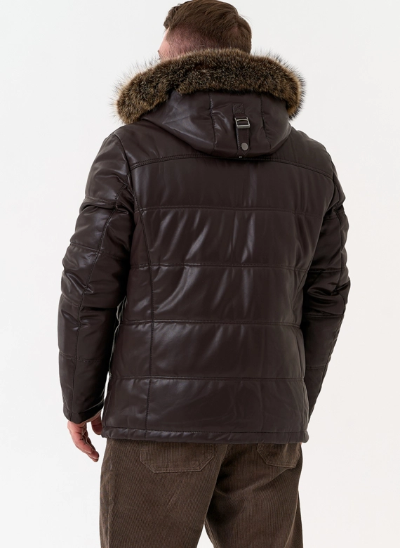 Пуховик из эко кожи с капюшоном из меха енота фото