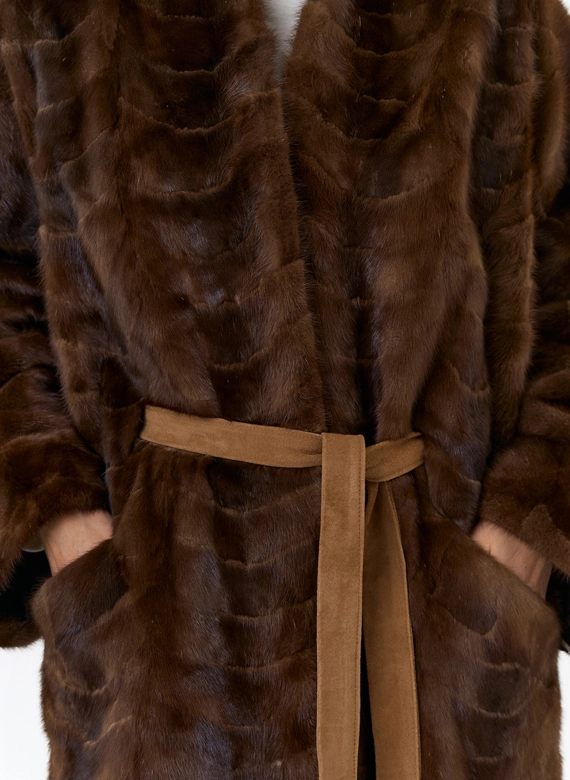 Шуба из меха норки с поясом фото
